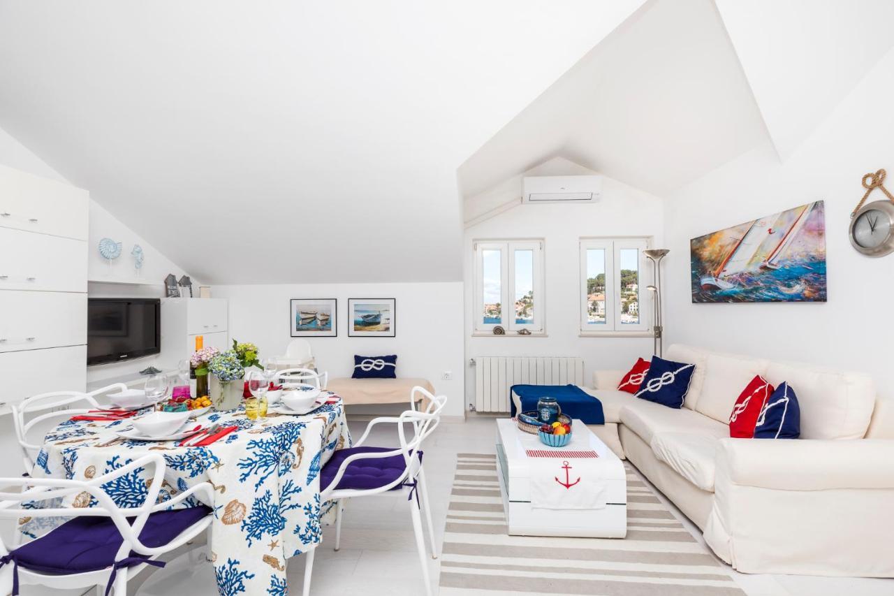 Apartments Priko 63 Mali Lošinj Esterno foto