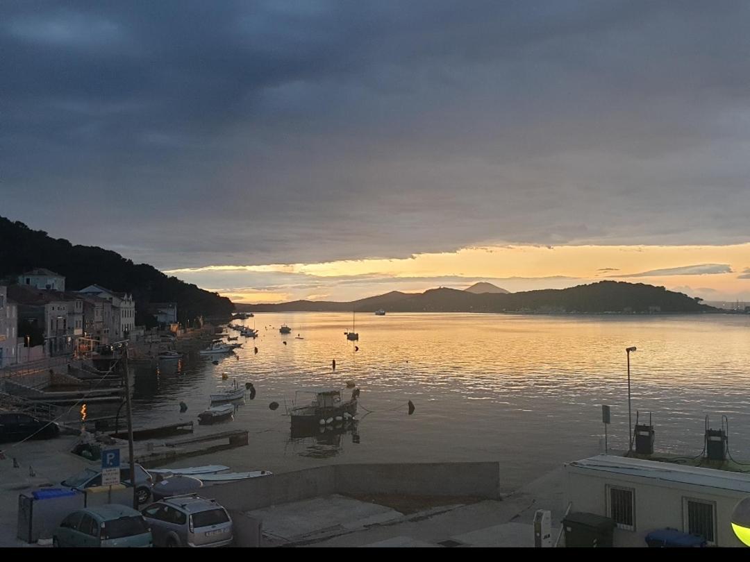 Apartments Priko 63 Mali Lošinj Esterno foto