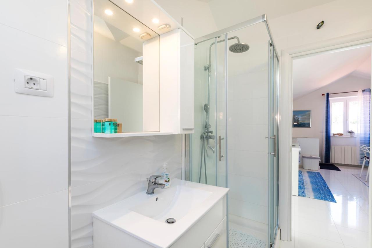 Apartments Priko 63 Mali Lošinj Esterno foto